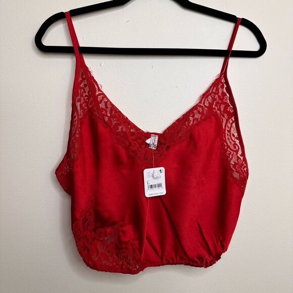 Free People Women's Night Out Blouson Brami Cami Top Ruby Red Large NWT - Picture 2 of 6